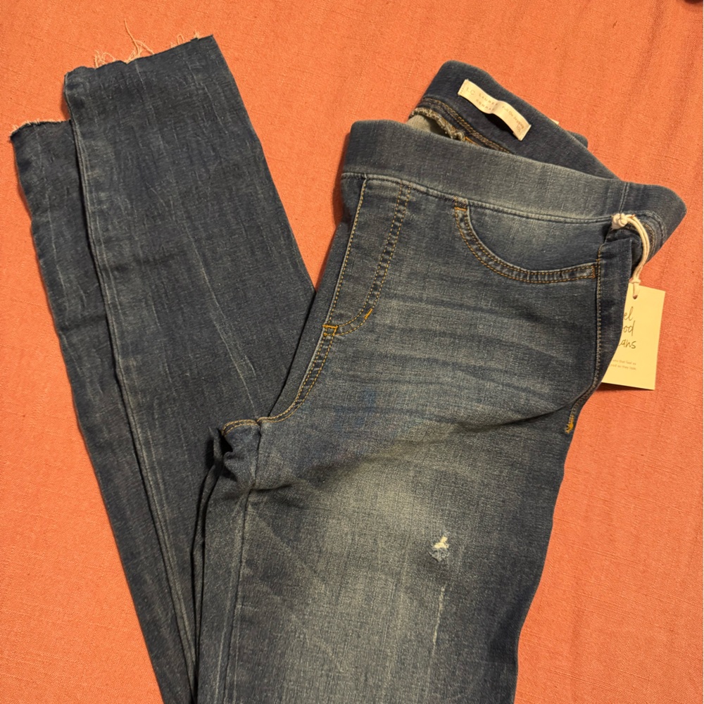 LC Lauren Conrad Blue Ankle & Cropped Jeans